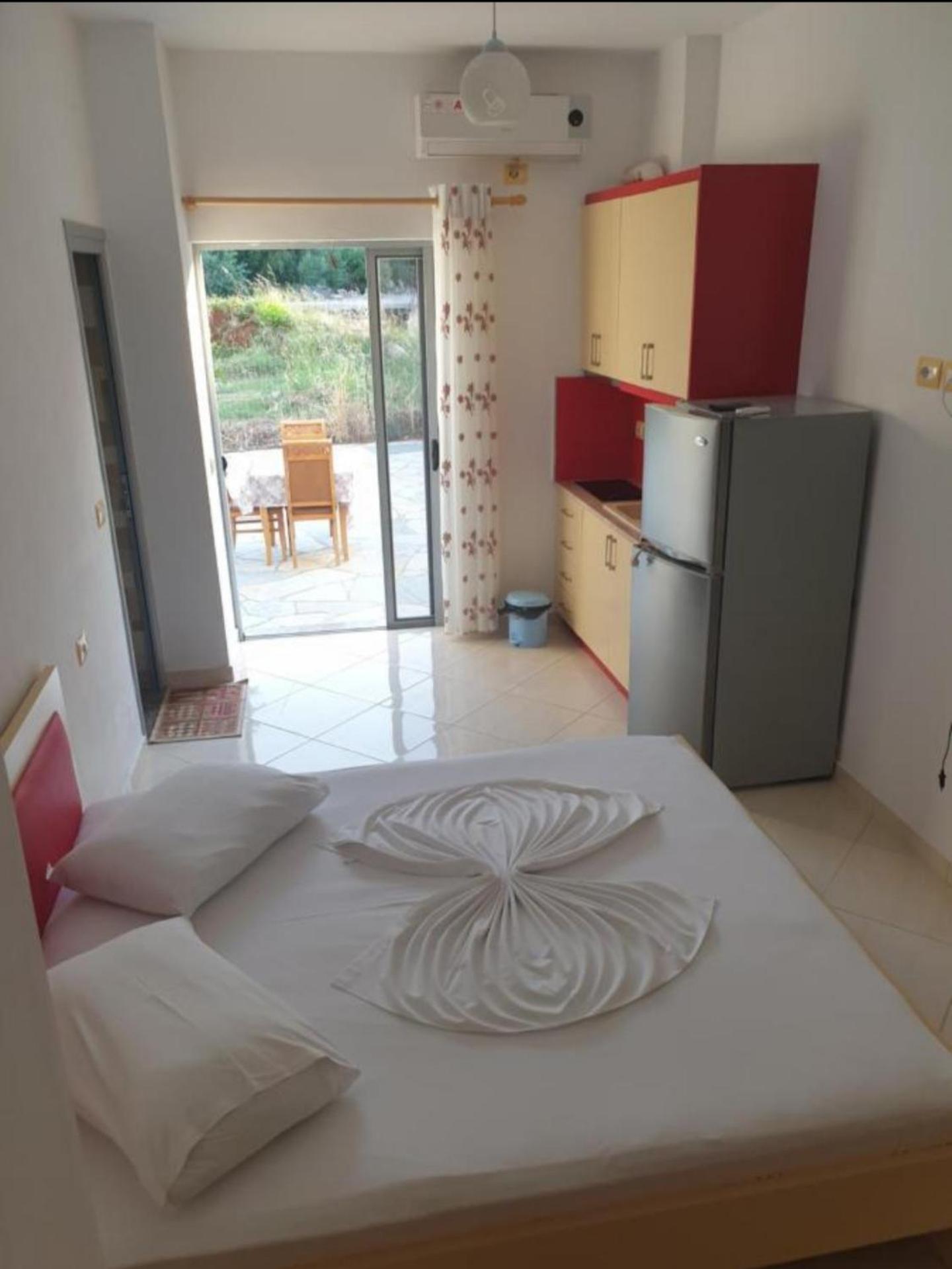 Alinani Apartments Ksamil Buitenkant foto