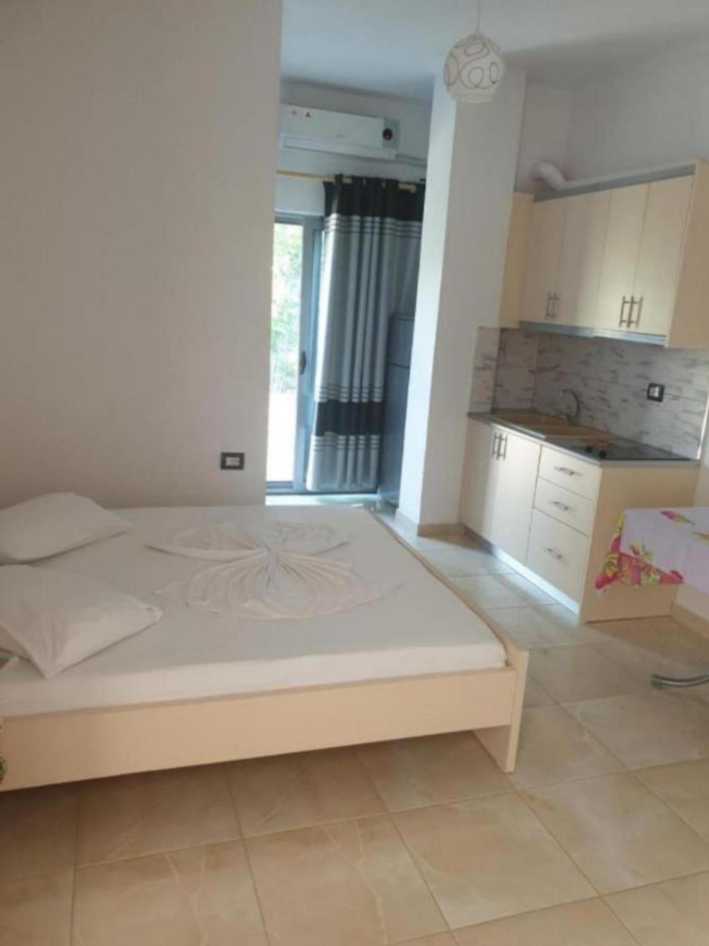 Alinani Apartments Ksamil Buitenkant foto